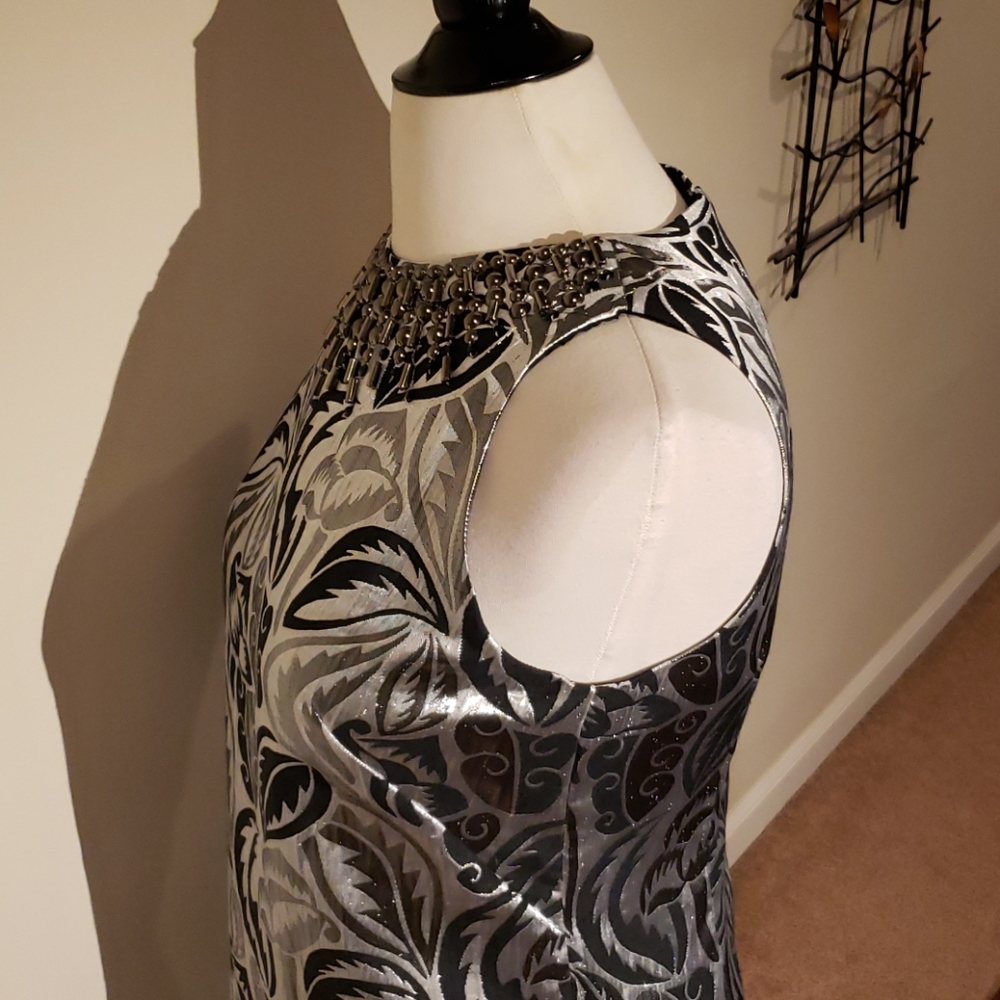 MAGGY LONDON DRESS - Picture 12 of 16